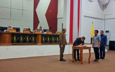 Pemkot dan DPRD Baubau Sepakati Raperda APBD 2026