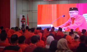 Lukman Abunawas Kembali Pimpin DPD PDIP Sultra, Ketua DPC Baubau Berganti