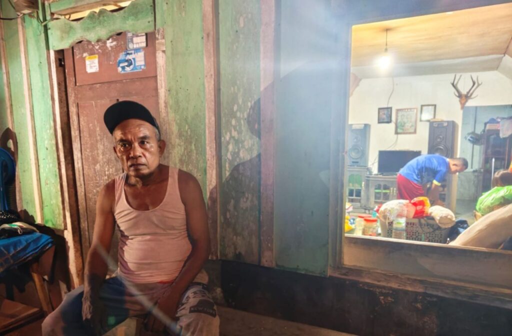 Warga Kadolokatapi Tuding Pembangunan Gudang Picu Banjir Tahunan