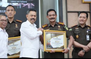 Capaian Kejari Baubau 2025: Penegakan Hukum dan Penghargaan WBK