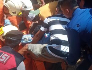 Ekscavator Tertimpa Batu, Operator Tewas di Lokasi