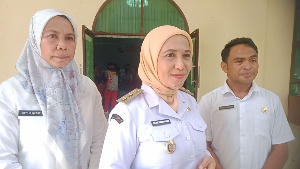 SMPN 18 Baubau Target 10 Besar LKBB Nasional di Jakarta