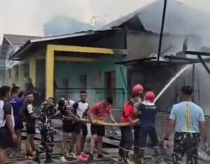Dua Bangunan Pondok Pesantren Ar-Risalah di Sorawolio Terbakar, Satu Mobil Ikut Ludes