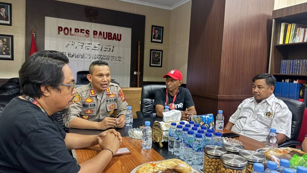 Kapolres Baubau Dialog dengan Insan Pers, Insiden Jamil Jadi Evaluasi